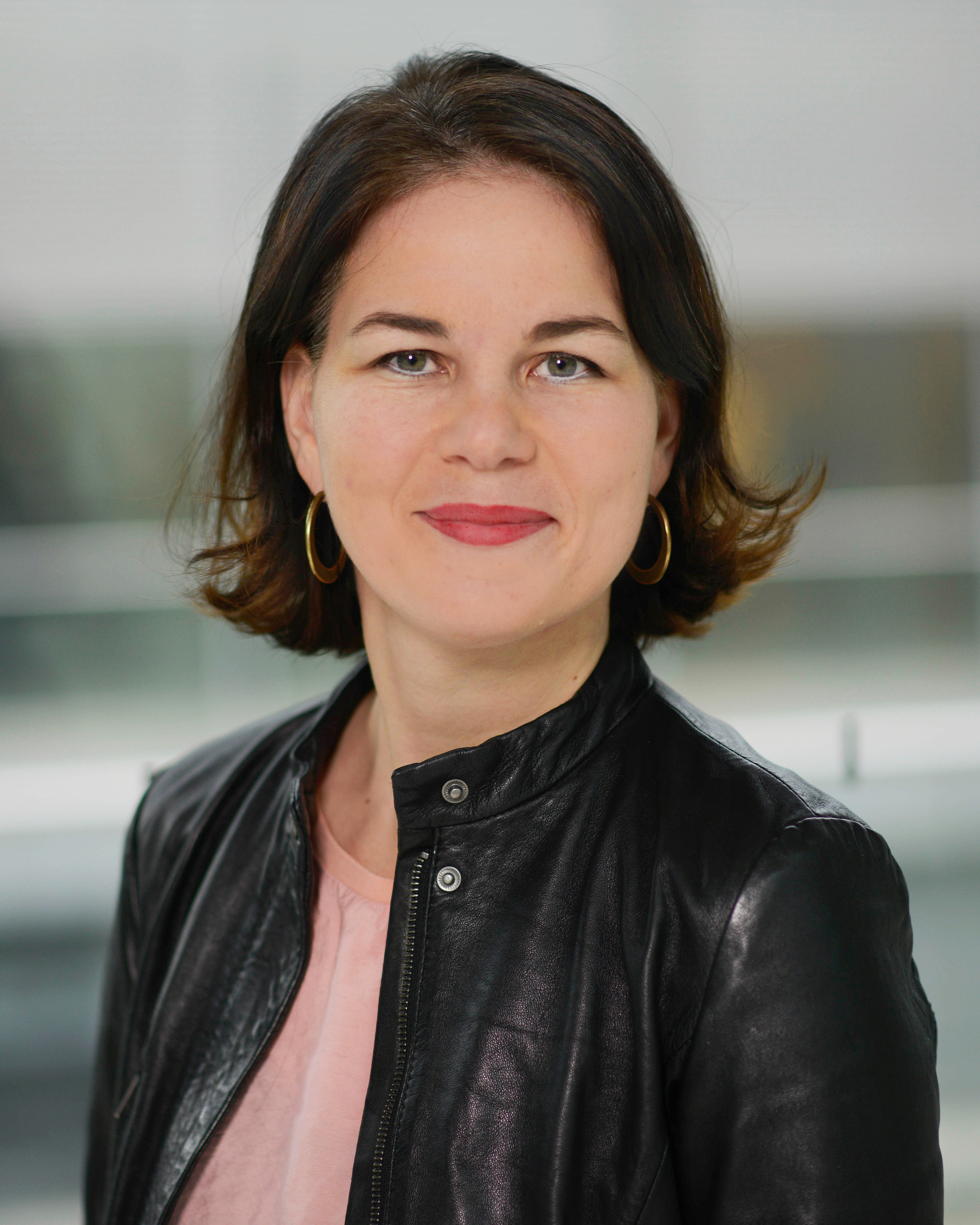 Porträt von Annalena Baerbock © Bündnis 90/Die Grünen Bundestagsfraktion / CC BY-SA 4.0 (via Wikimedia Commons)